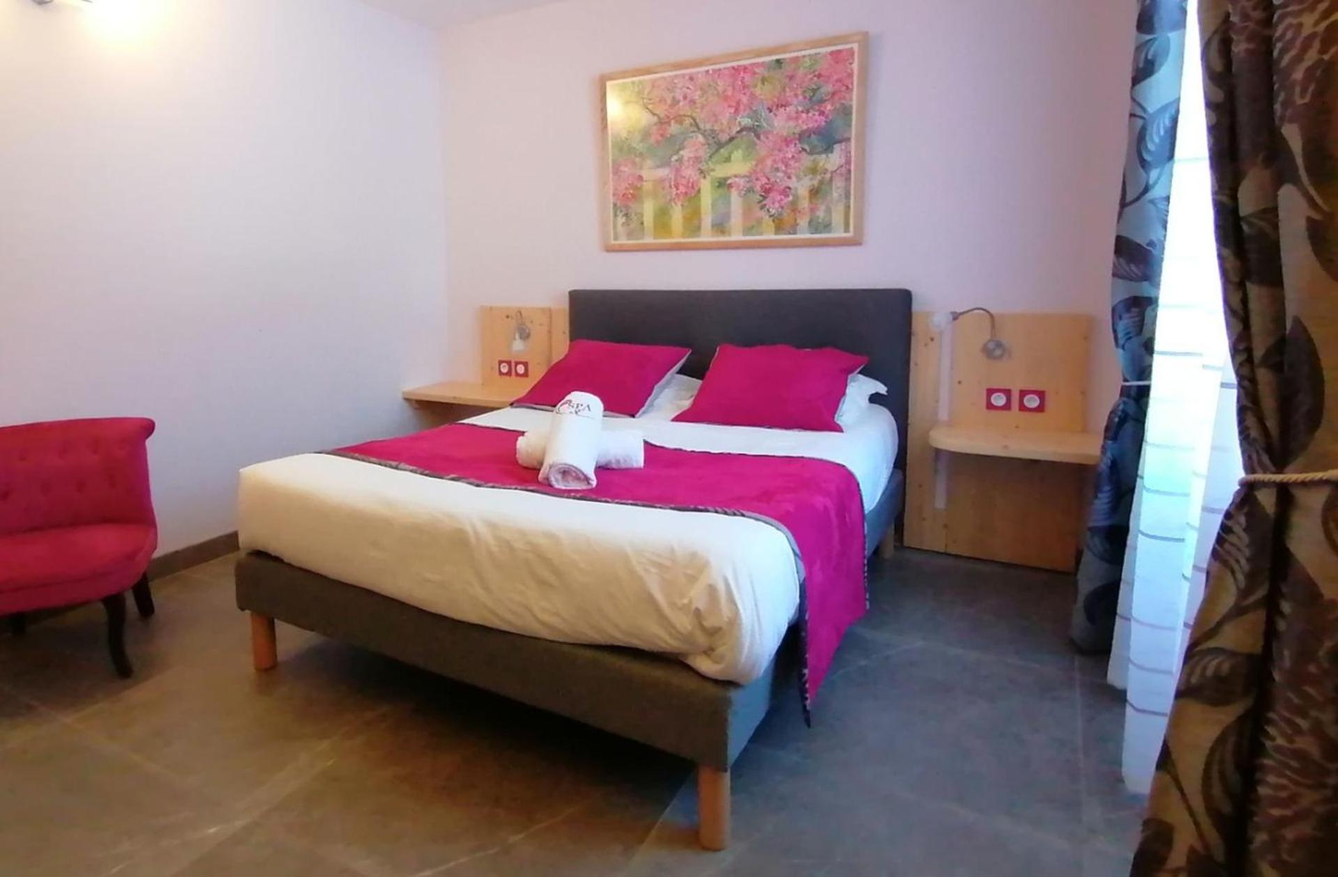 La Neyrette Hotel Saint-Disdier-en-Devoluy Bagian luar foto