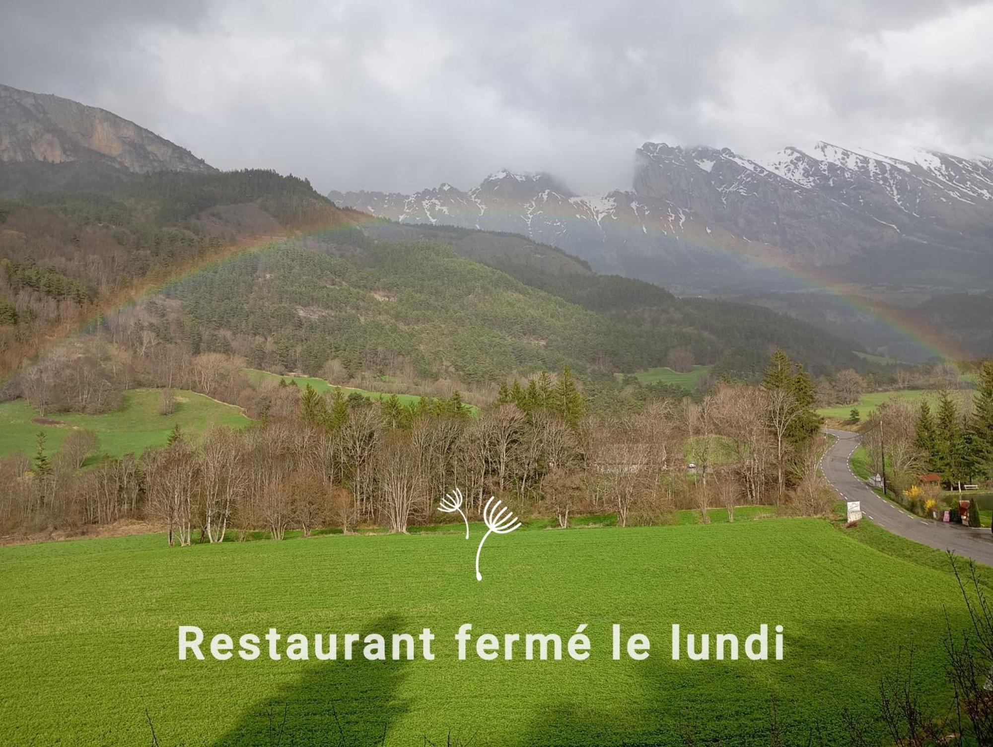 La Neyrette Hotel Saint-Disdier-en-Devoluy Bagian luar foto
