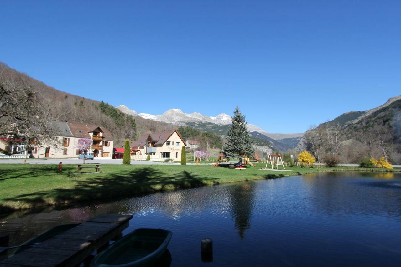 La Neyrette Hotel Saint-Disdier-en-Devoluy Bagian luar foto