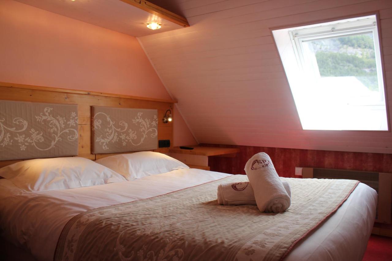 La Neyrette Hotel Saint-Disdier-en-Devoluy Bagian luar foto